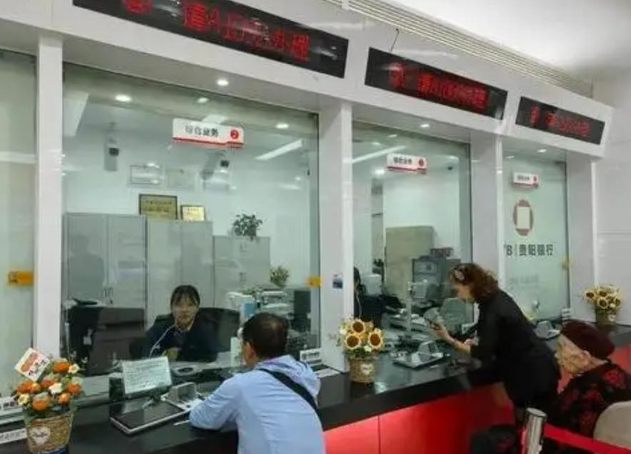 小微金融监管政策优化 中小银行聚焦主业提质